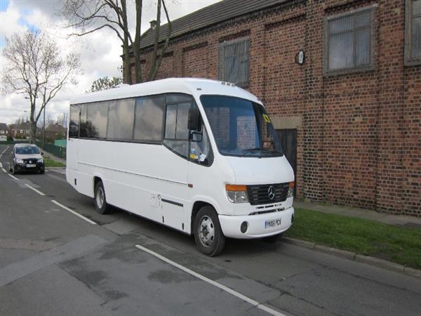 2006 MERCEDES BENZ Cheetah 33 seat coach 2006 MERCEDES BENZ Cheetah 33 seat coach