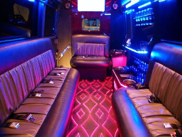 2005 Sprinter 416 LWB Auto Limousine bus in Eire 2005 Sprinter 416 LWB Auto Limousine bus in Eire