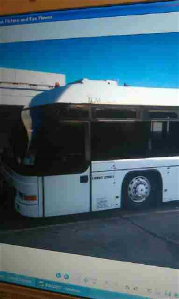 2004 Cobus 2700S Airport Bus 2004 Cobus 2700S Airport Bus