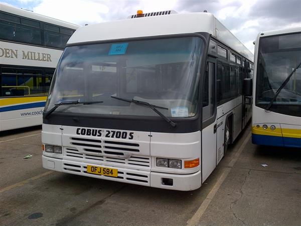2004 Cobus 2700S Airport Bus 2004 Cobus 2700S Airport Bus