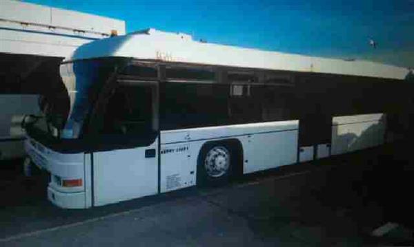 2004 Cobus 2700S Airport Bus 2004 Cobus 2700S Airport Bus