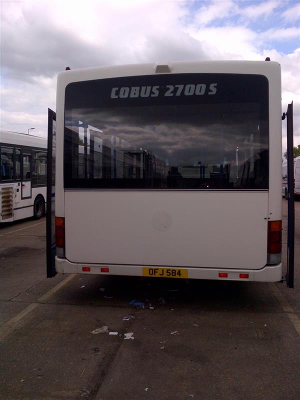 2004 Cobus 2700S Airport Bus 2004 Cobus 2700S Airport Bus