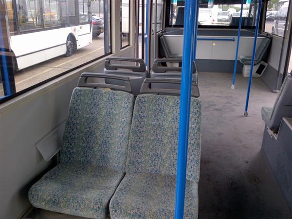 2004 Cobus 2700S Airport Bus 2004 Cobus 2700S Airport Bus