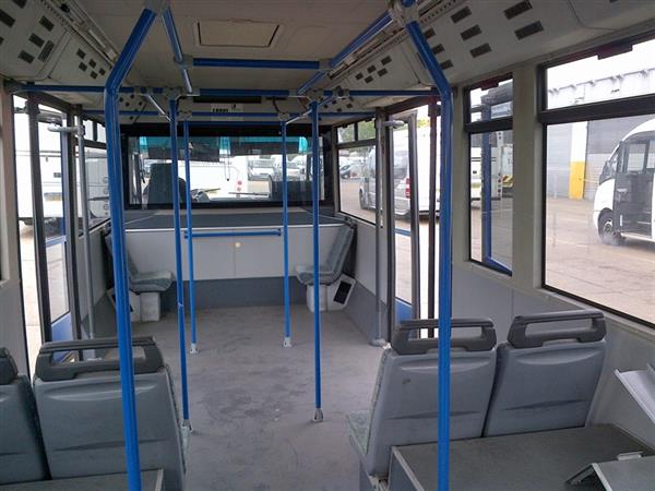 2004 Cobus 2700S Airport Bus 2004 Cobus 2700S Airport Bus