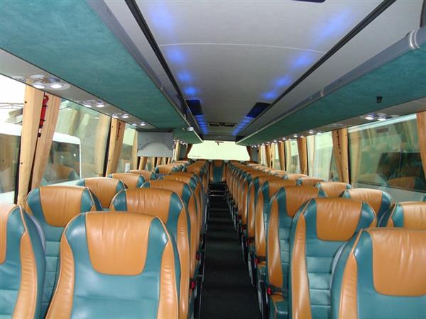 2009 Bova Magiq Tri-axle 53 seat Executive 2009 Bova Magiq Tri-axle 53 seat Executive