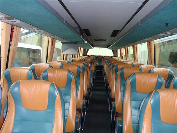 2009 Bova Magiq Tri-axle 53 seat Executive 2009 Bova Magiq Tri-axle 53 seat Executive
