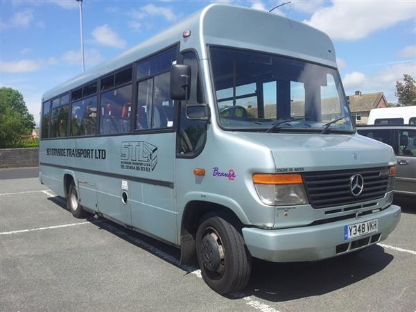 2001 Mercedes 814 Beaver 19 Seat Service bus 2001 Mercedes 814 Beaver 19 Seat Service bus