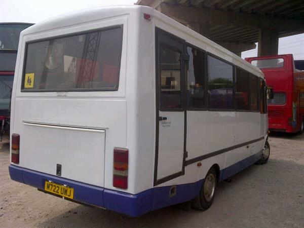 1994 Mercedes 711D with 27 seats 1994 Mercedes 711D with 27 seats