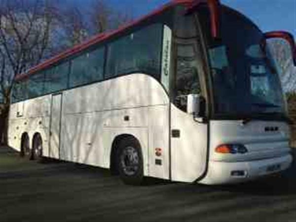 2002 MAN Noge 24.400 Tri-axle 49 Seat Executive 2002 MAN Noge 24.400 Tri-axle 49 Seat Executive