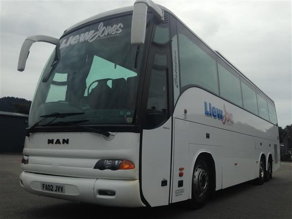 2002 MAN Noge 24.400 Tri-axle 49 Seat Executive 2002 MAN Noge 24.400 Tri-axle 49 Seat Executive