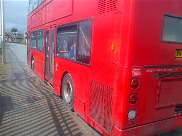 2001 DENNIS TRIDENT DUAL DOOR LOW FLOOR DOUBLE DECKER BUS