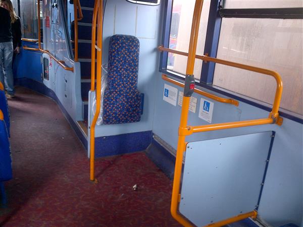 2001 DENNIS TRIDENT DUAL DOOR LOW FLOOR DOUBLE DECKER BUS 2001 DENNIS TRIDENT DUAL DOOR LOW FLOOR DOUBLE DECKER BUS