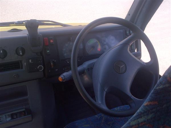2003 MERCEDES VARIO 30 SEATER ACCESSIBLE PSV MINIBUS 2003 MERCEDES VARIO 30 SEATER ACCESSIBLE PSV MINIBUS