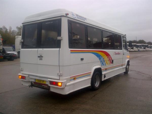 Mercedes Vario 614D 2001 Mercedes Vario 614D 2001