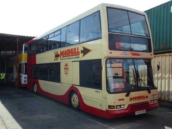 2000 Dennis Trident 87 seat bus with seat belts V436DRA 2000 Dennis Trident 87 seat bus with seat belts V436DRA