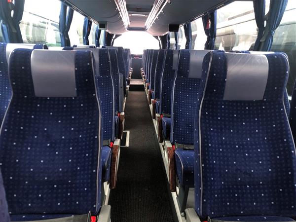 2003 TEAM COACH NEOPLAN STARLINER MINT 2003 TEAM COACH NEOPLAN STARLINER MINT