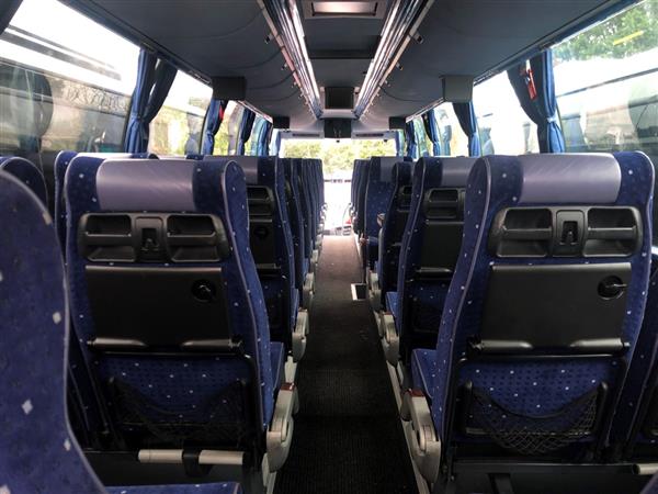 2003 TEAM COACH NEOPLAN STARLINER MINT 2003 TEAM COACH NEOPLAN STARLINER MINT