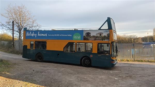 2000 Volvo open top bus 2000 Volvo open top bus