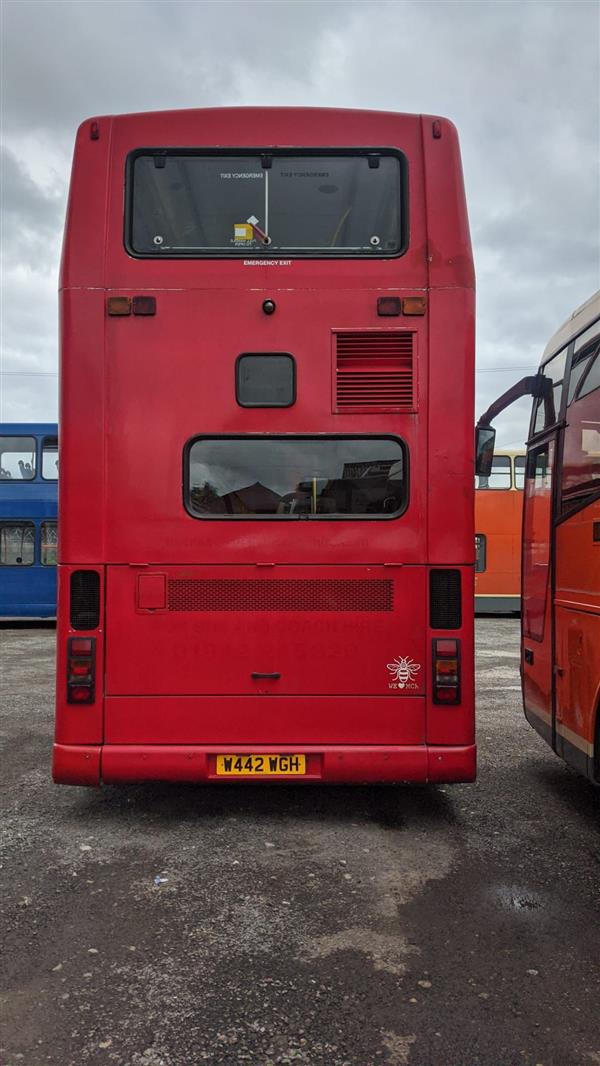 2000 Volvo b7 ex London double decker bus