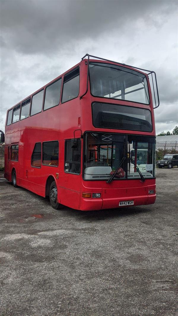 2000 Volvo b7 ex London double decker bus