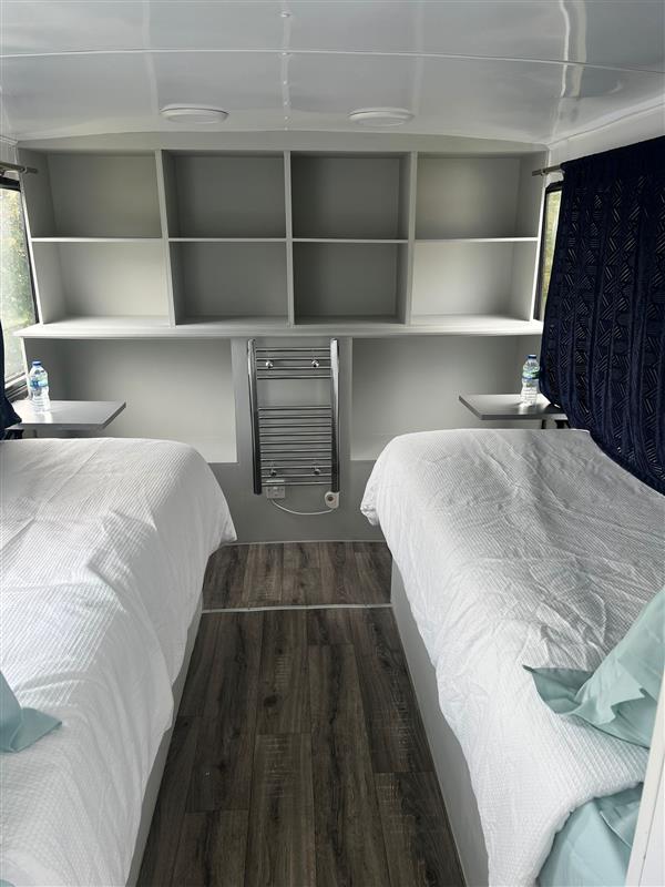 Reduced to £20,000.2001 Double decker accommodation bus, fully equipped, MOT tested, view in Winsford in Cheshire. Reduced to £20,000.2001 Double decker accommodation bus, fully equipped, MOT tested, view in Winsford in Cheshire.