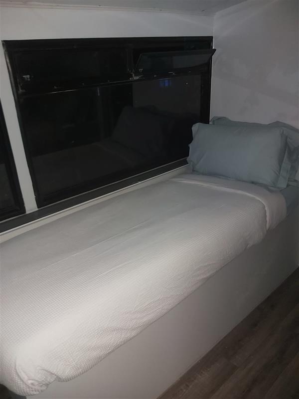 Reduced to £20,000.2001 Double decker accommodation bus, fully equipped, MOT tested, view in Winsford in Cheshire. Reduced to £20,000.2001 Double decker accommodation bus, fully equipped, MOT tested, view in Winsford in Cheshire.