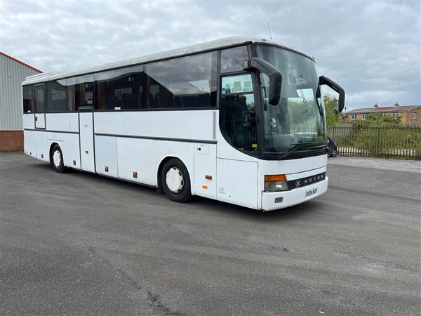 2004 Setra 315 GT 49 Seat coach, 6 speed.