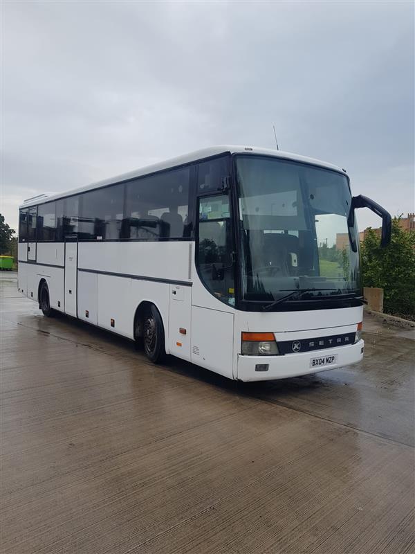 2004 Setra 315 GT 49 Seat coach, 6 speed.