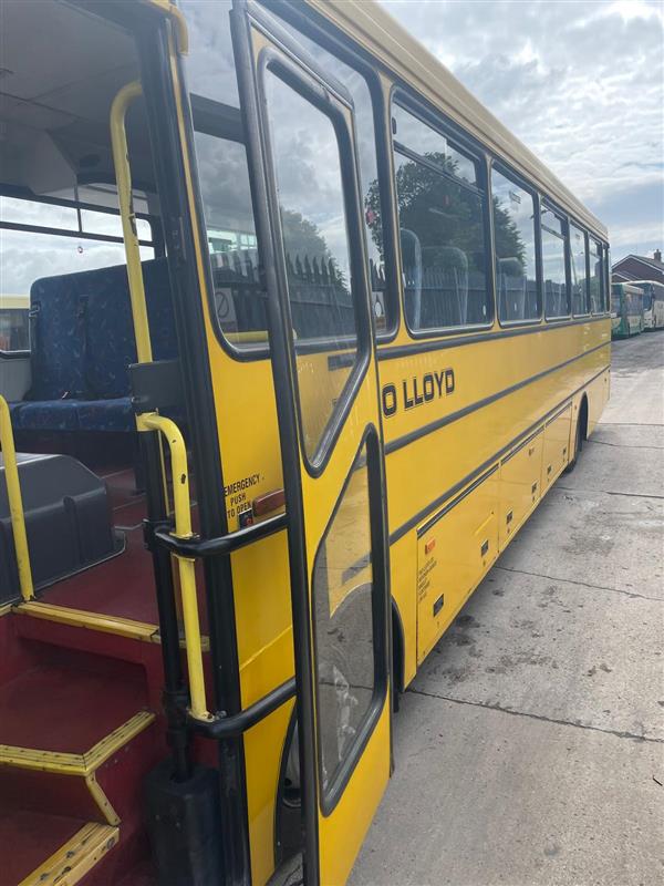 2006 BMC schoolbus 2006 BMC schoolbus