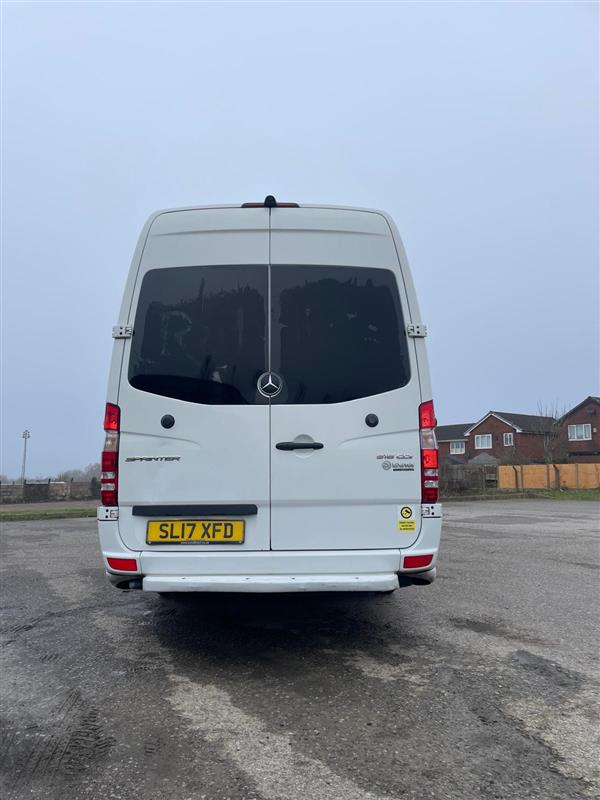 2017 Mercedes sprinter 516cdi 16 seater