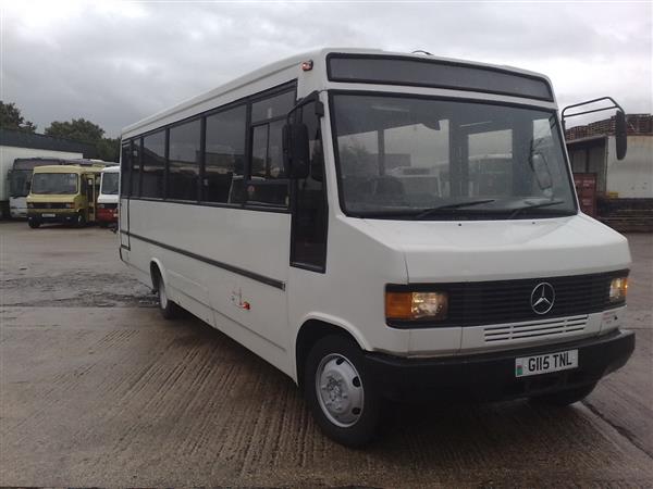 1990 Mercedes 811D 33 Seats Manual 1990 Mercedes 811D 33 Seats Manual