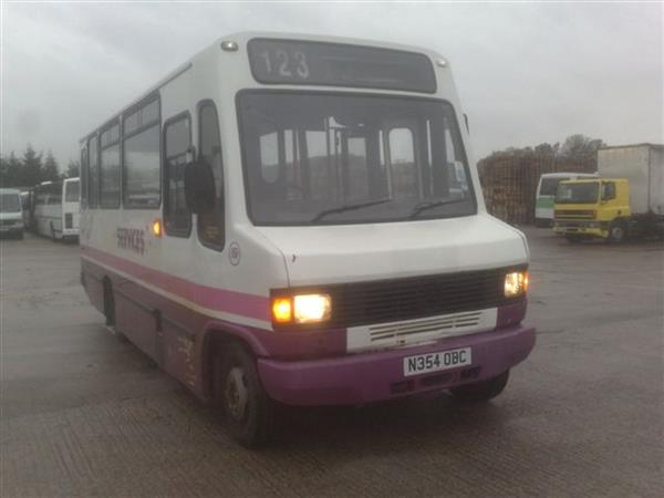 1995 Mercedes 709D - 27 Seats 1995 Mercedes 709D - 27 Seats