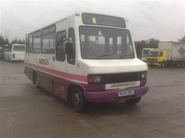 1995 Mercedes 709D - 27 Seats 1995 Mercedes 709D - 27 Seats