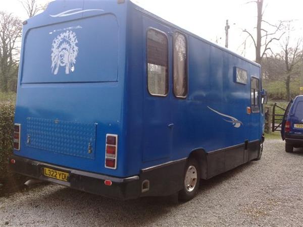 1994 Mercedes 709D Campervan Ready for use 1994 Mercedes 709D Campervan Ready for use