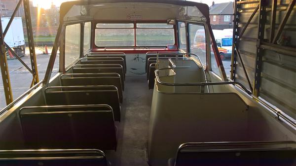 1980 MCW Metrobus,semi open top bus dual door