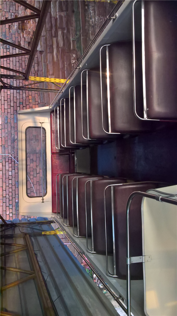 1980 MCW Metrobus,semi open top bus dual door