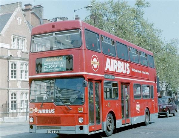 1984 MCW Metrobus mobile meeting place/ facility 1984 MCW Metrobus mobile meeting place/ facility