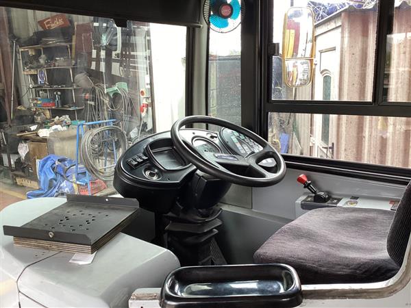 2009 ADL Enviro 400 Euro 6. 67 seats 2009 ADL Enviro 400 Euro 6. 67 seats