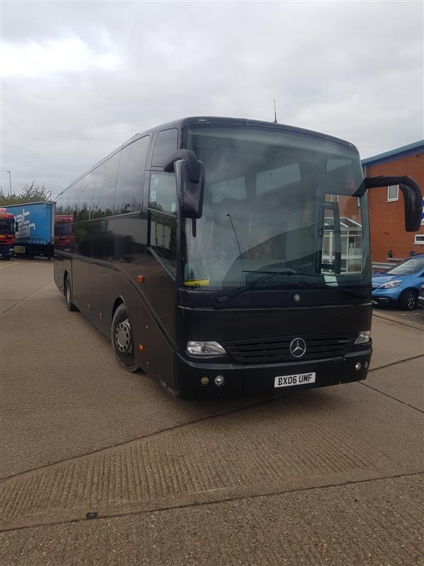 2006 Mercedes Touro automatic coach 2006 Mercedes Touro automatic coach