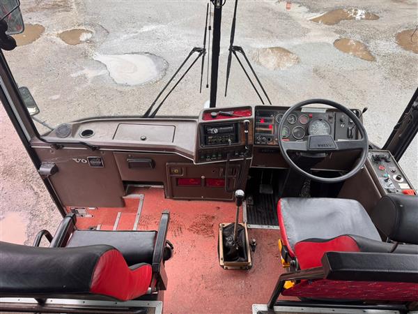 1985 VOLVO B10M MARK 1 VAN HOOL ALIZEE T8