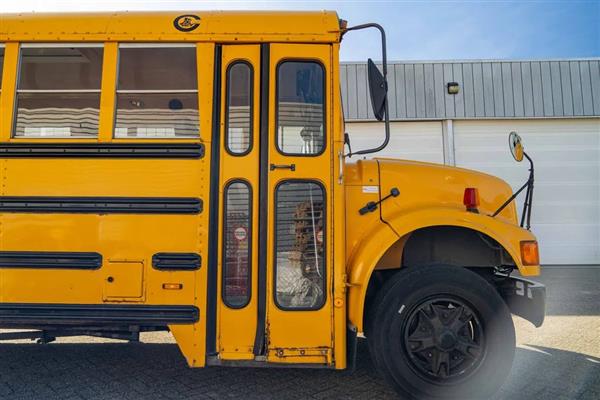 1998 International Harvester School bus located in Holland 