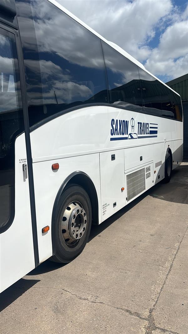 Volvo B12m manual 51 seats Volvo B12m manual 51 seats